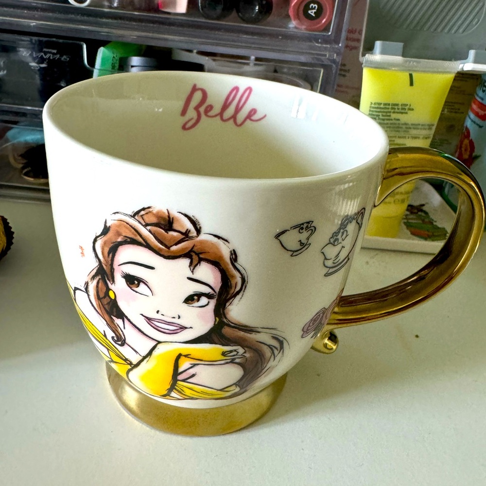 Belle mug